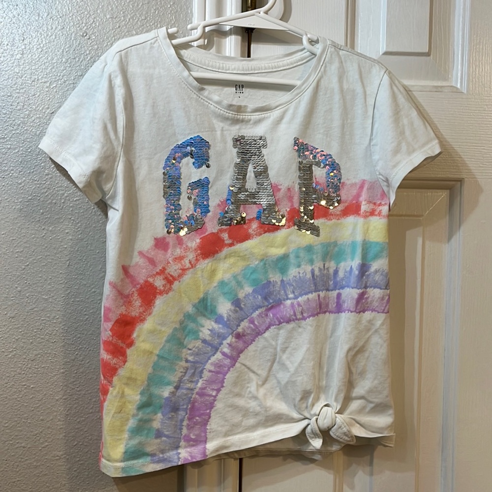 Gap kids size L t-shirt